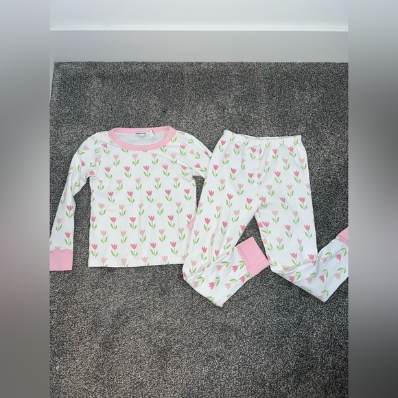 Magnolia Baby Classic Long tulips Pajamas size 8 - Picture 9 of 10